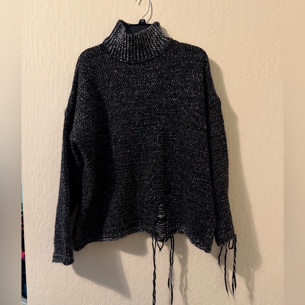 Urban Outfitters Black and Gray Knit Turtleneck Sweater